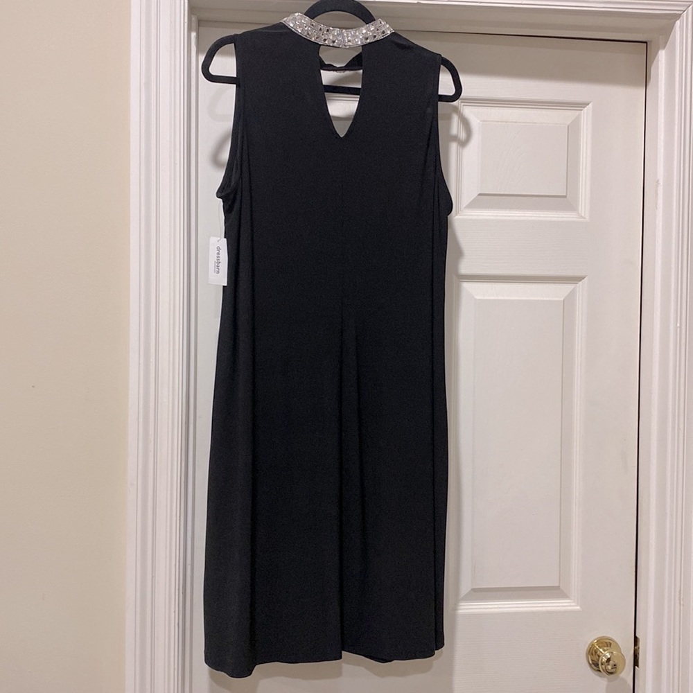 Black Dress - Picture 4 of 6